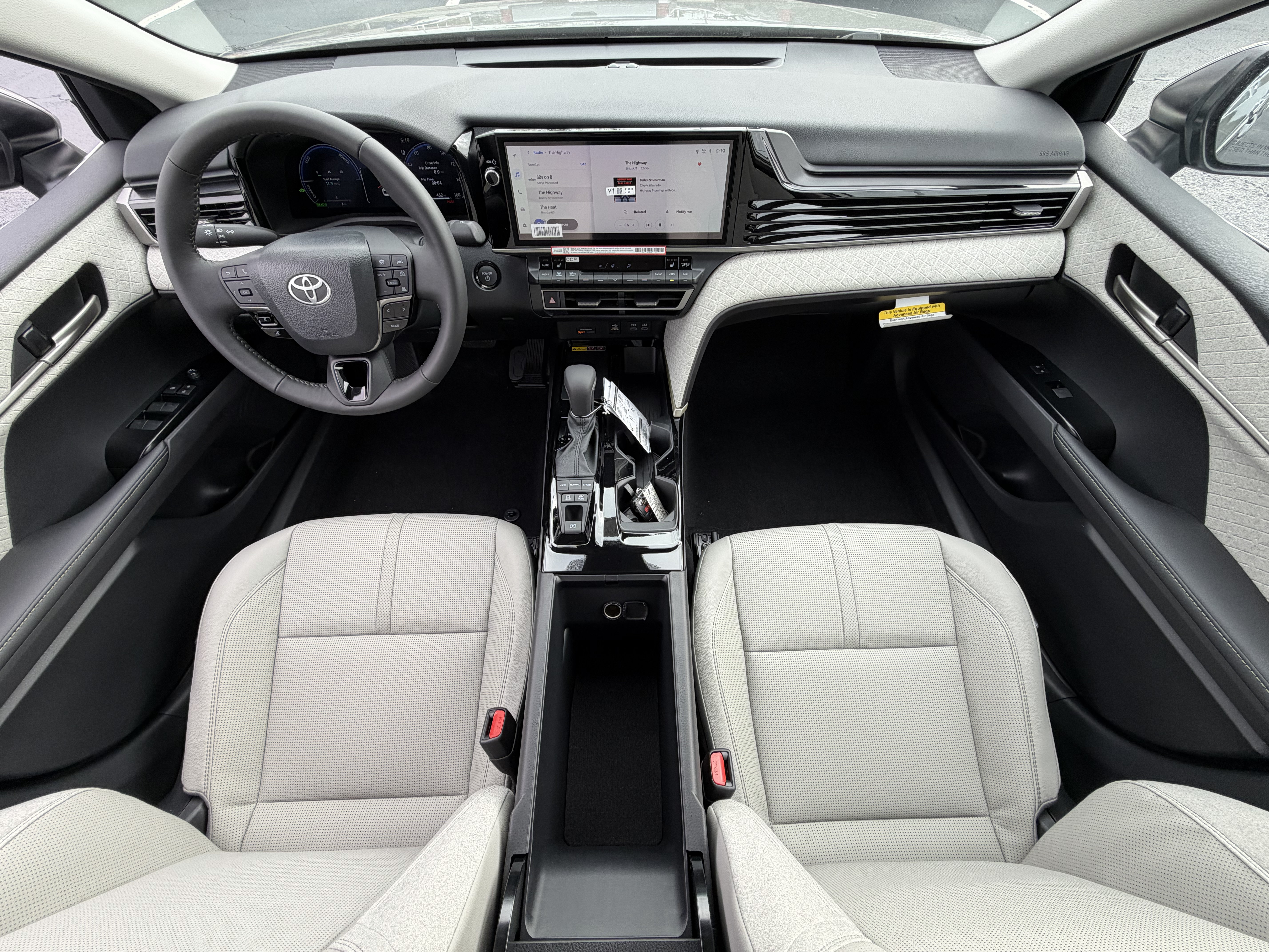 New 2026 Toyota Camry XLE AWD/4WD image 12