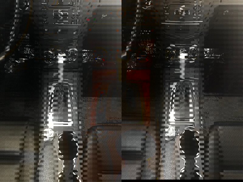 Used 2011 Mercedes-Benz C 300 C 300 image 28