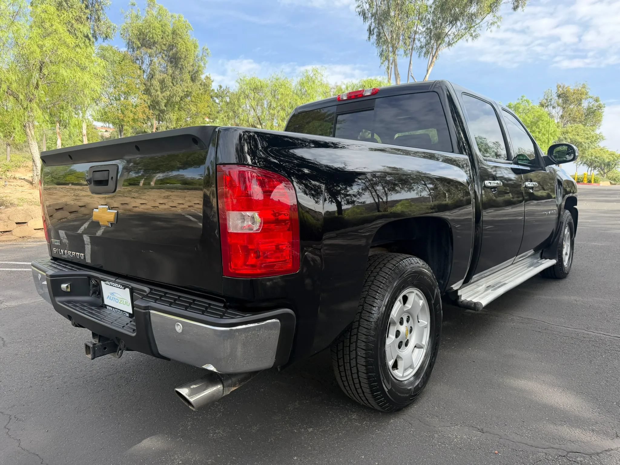Used 2011 Chevrolet Silverado 1500 LTZ w/ Max Trailering Pack AWD/4WD image 5