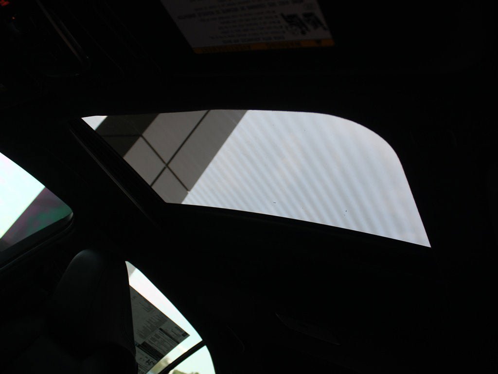 Used 2026 Toyota Corolla XLE FWD image 3
