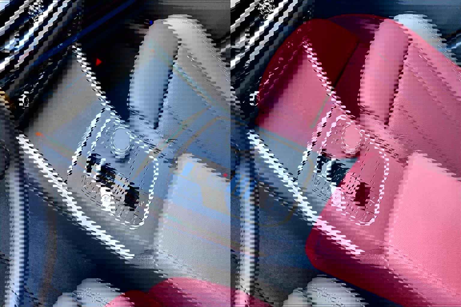 Used 2023 BMW 330i Sedan w/ Driving Assistance Package image 16