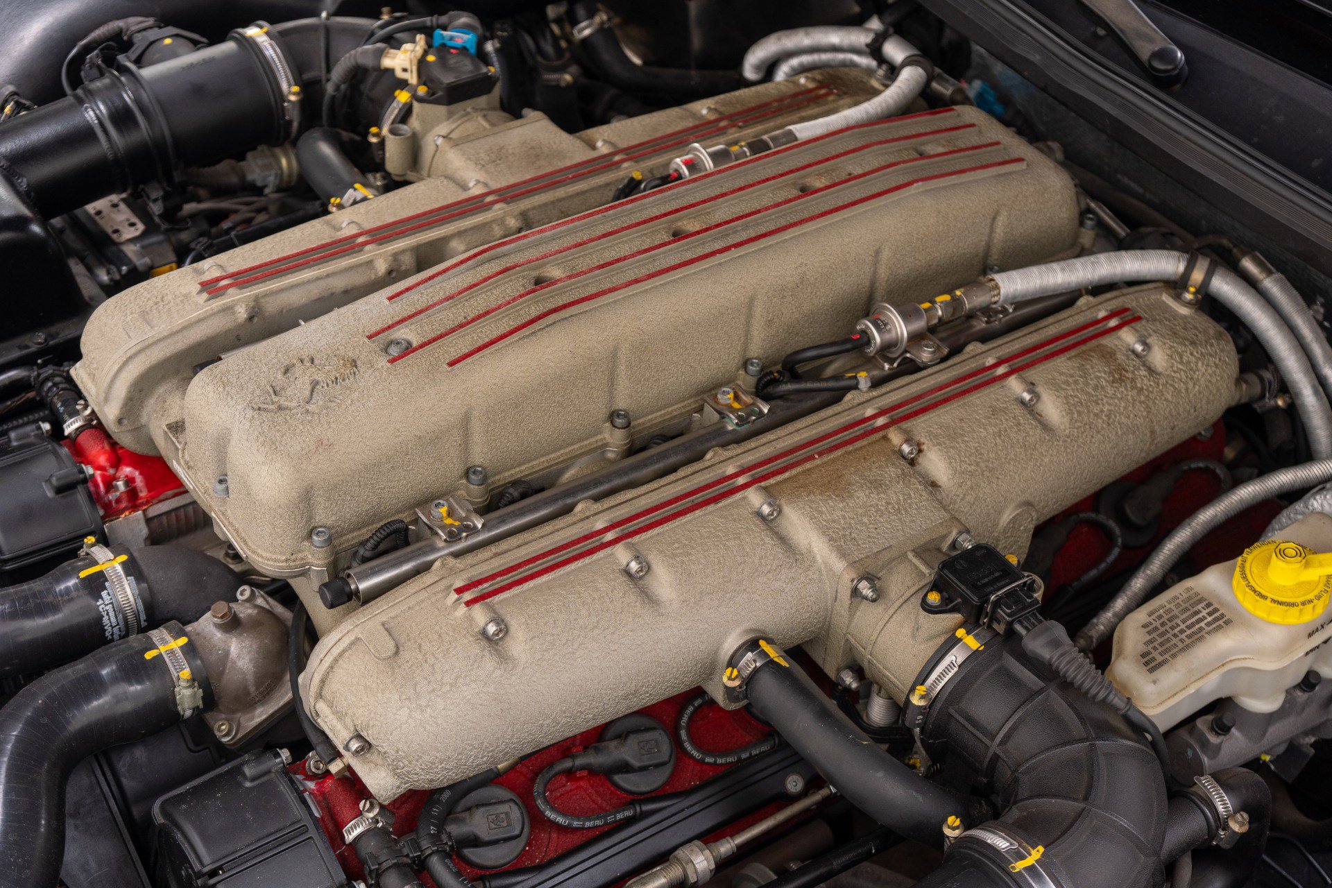 Used 2001 Ferrari 550 Maranello Coupe RWD image 44