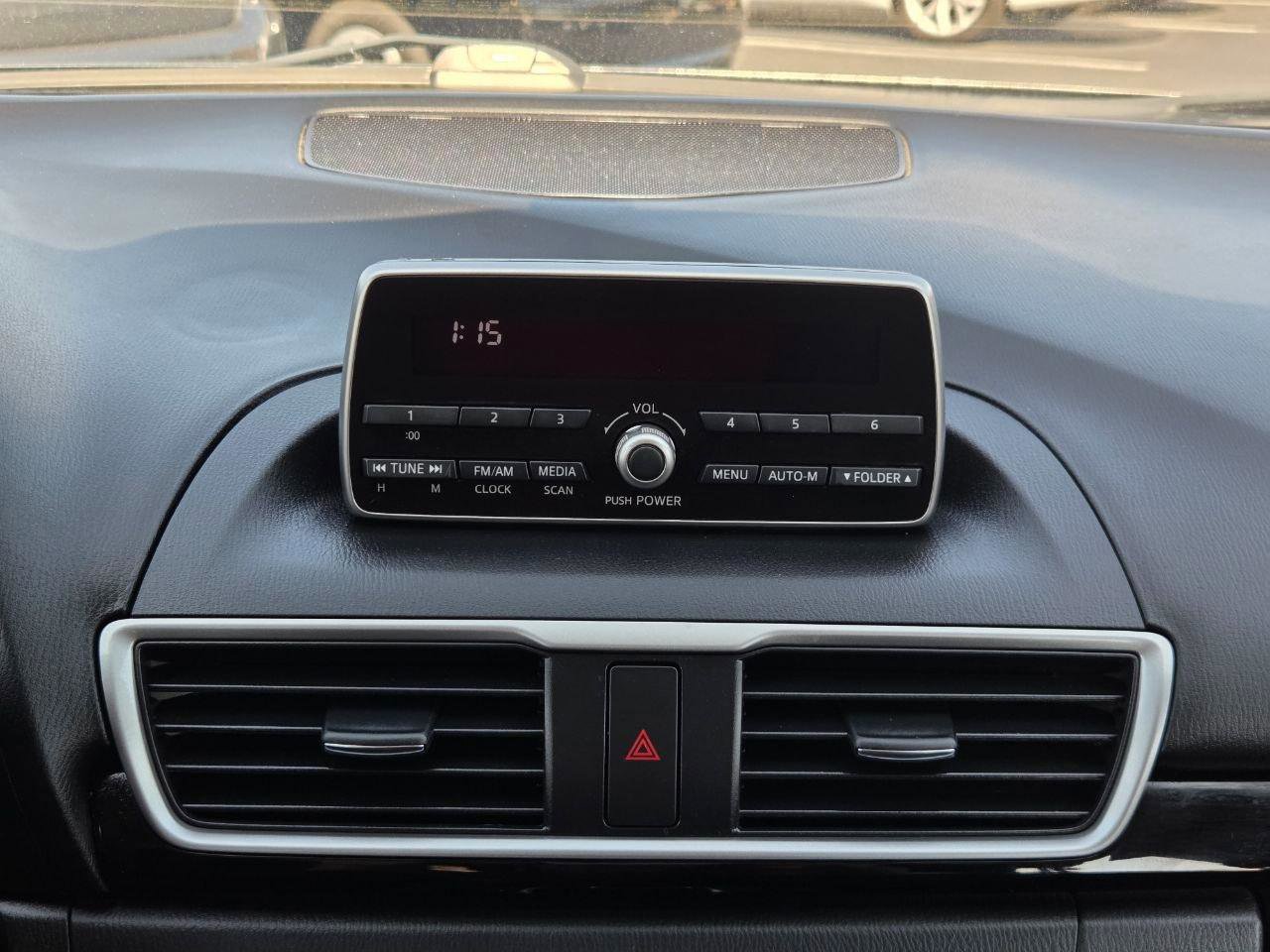 Used 2014 MAZDA MAZDA3 i Sport FWD image 23