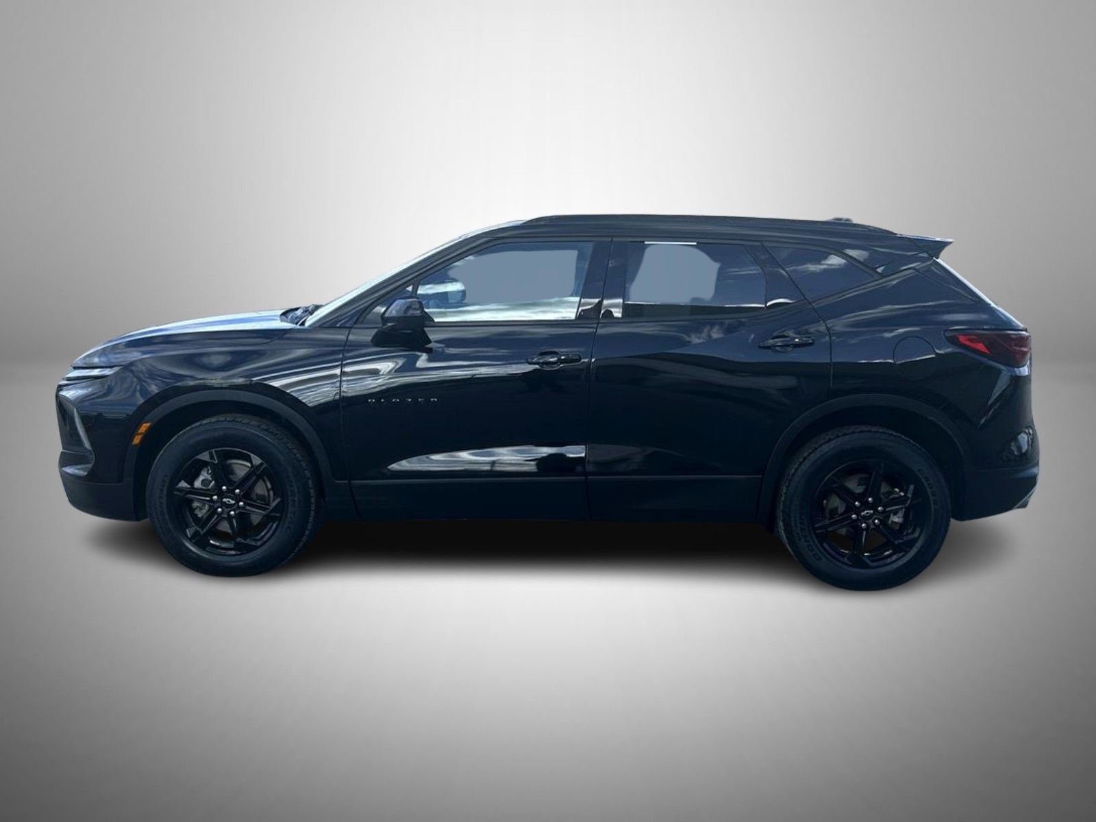 Certified 2023 Chevrolet Blazer LT w/ Convenience Package image 8