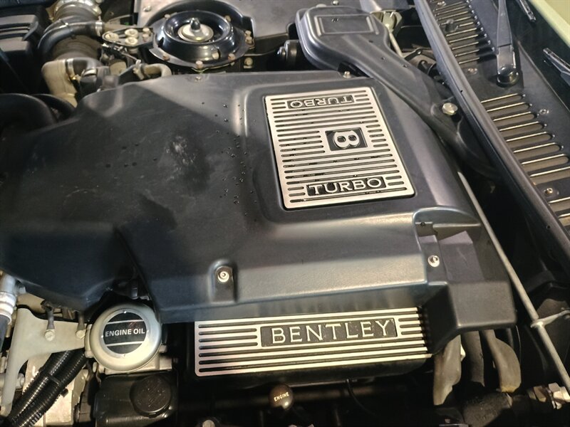 Used 1999 Bentley Azure RWD image 21
