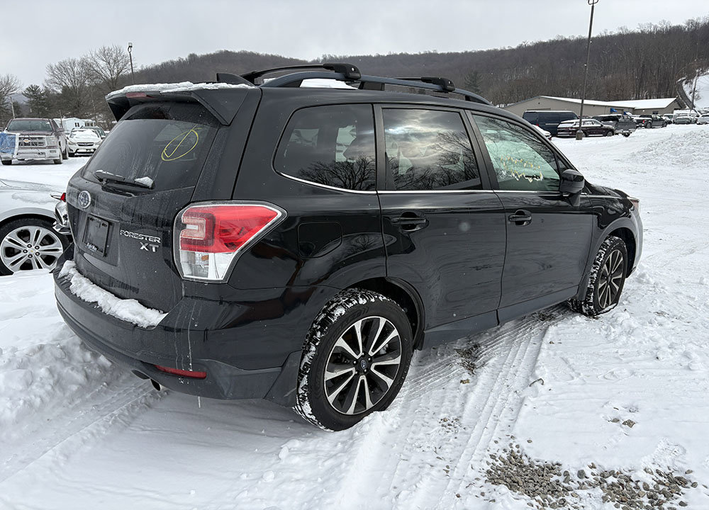 Used 2017 Subaru Forester 2.0XT Premium image 3