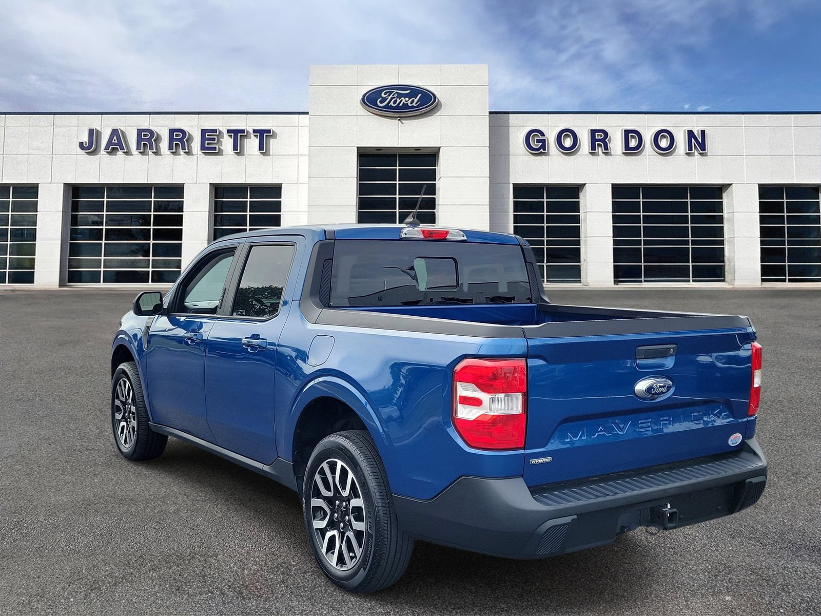 Certified 2023 Ford Maverick Lariat w/ Lariat Luxury Package FWD image 3