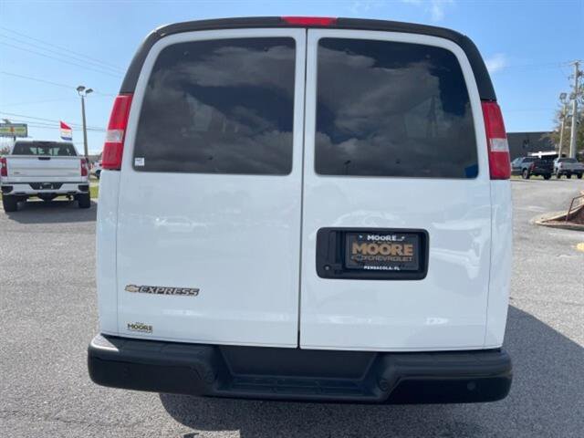 Used 2022 Chevrolet Express 3500 LS image 6