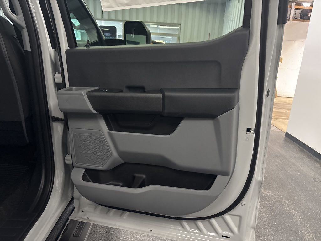 New 2026 Ford F250 XL w/ XL Off-Road Package image 36