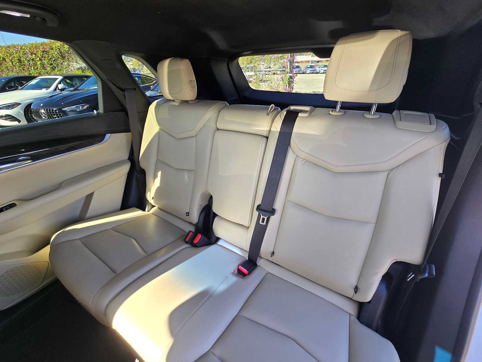 Used 2018 Cadillac XT5 FWD image 15