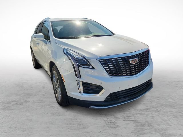 Certified 2024 Cadillac XT5 Premium Luxury w/ LPO, Floor Liner Package AWD/4WD image 3