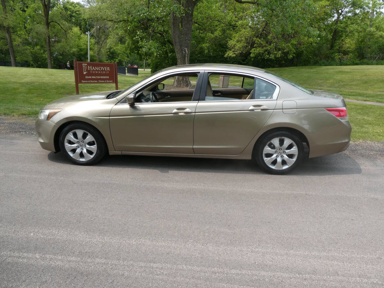 Used 2009 Honda Accord EX image 7