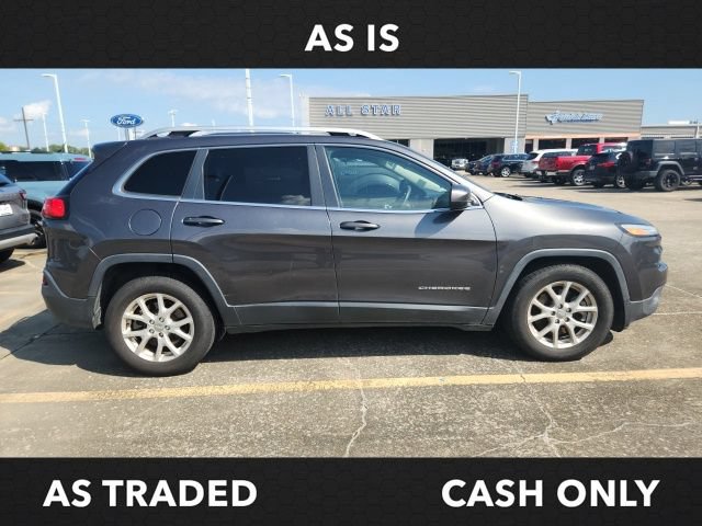 Used 2016 Jeep Cherokee Latitude FWD image 8