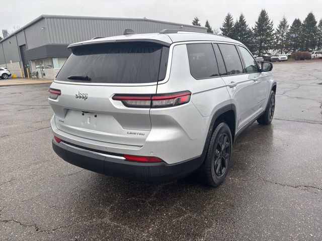 Used 2023 Jeep Grand Cherokee L Limited image 4