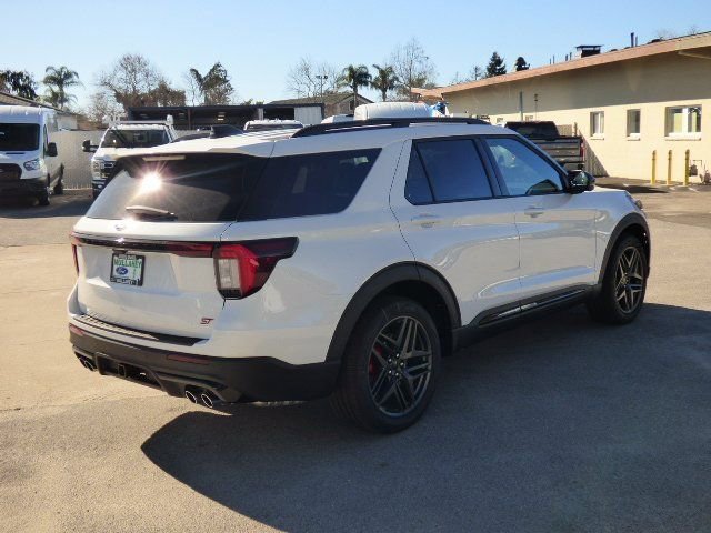 New 2026 Ford Explorer ST image 3