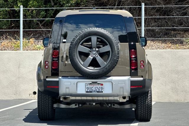 Certified 2025 Land Rover Defender 110 S AWD/4WD image 4