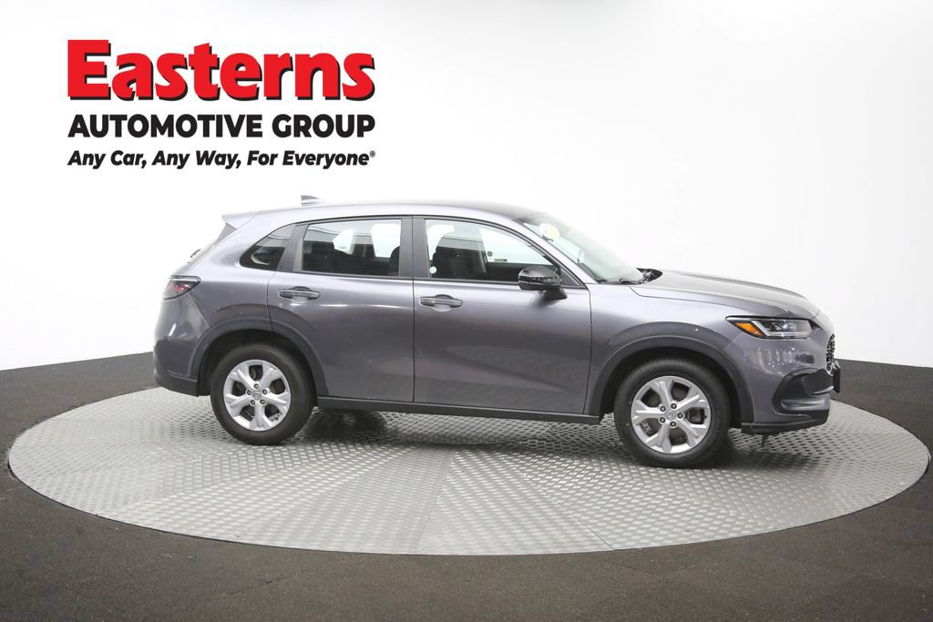Used 2023 Honda HR-V LX image 40
