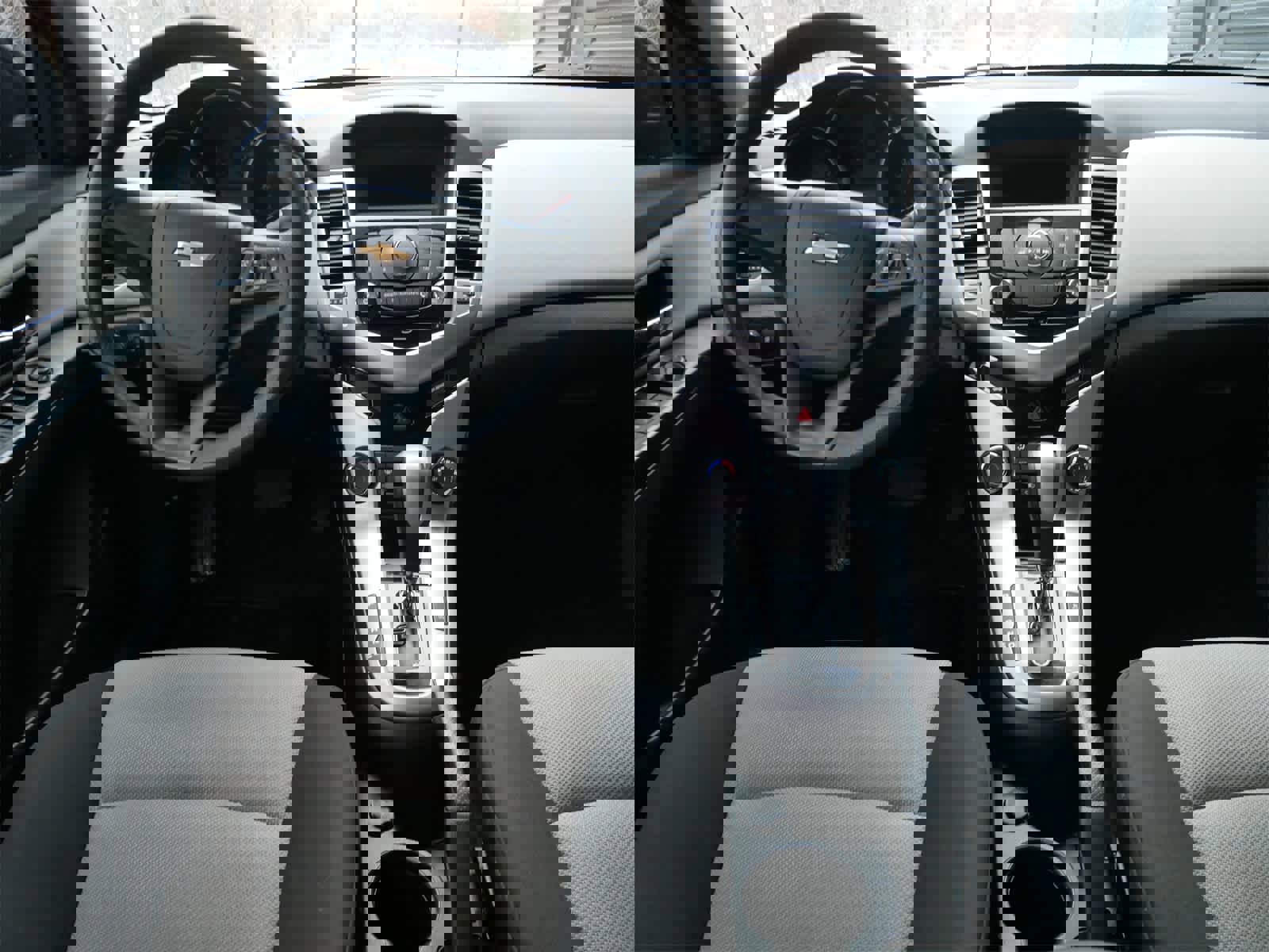 Used 2015 Chevrolet Cruze LS image 13