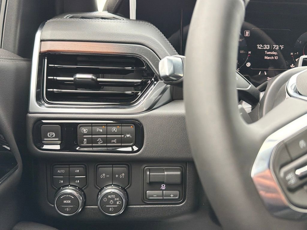 New 2026 GMC Yukon XL Denali w/ Denali Reserve Package image 20