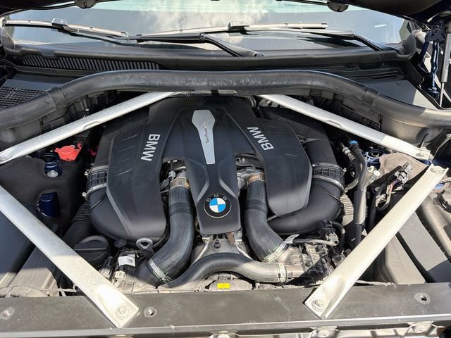 Used 2020 BMW X7 xDrive50i w/ Dynamic Handling Package AWD/4WD image 32