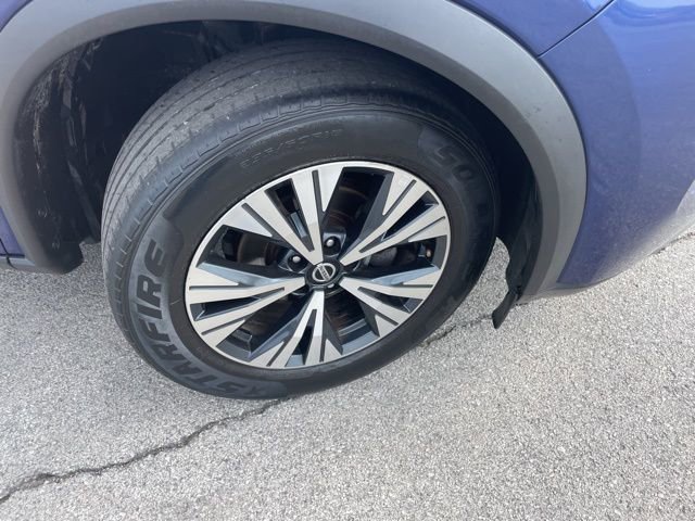 Used 2021 Nissan Rogue SV image 16