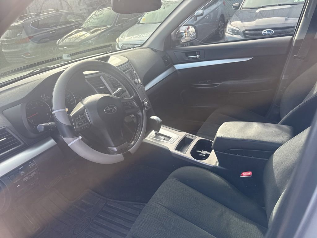 Used 2013 Subaru Outback 2.5i Premium w/ Popular Pkg 3 image 7