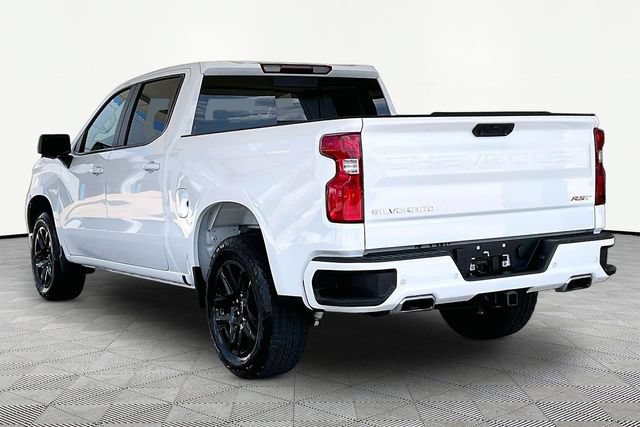 Used 2023 Chevrolet Silverado 1500 RST w/ Convenience Package II AWD/4WD image 4