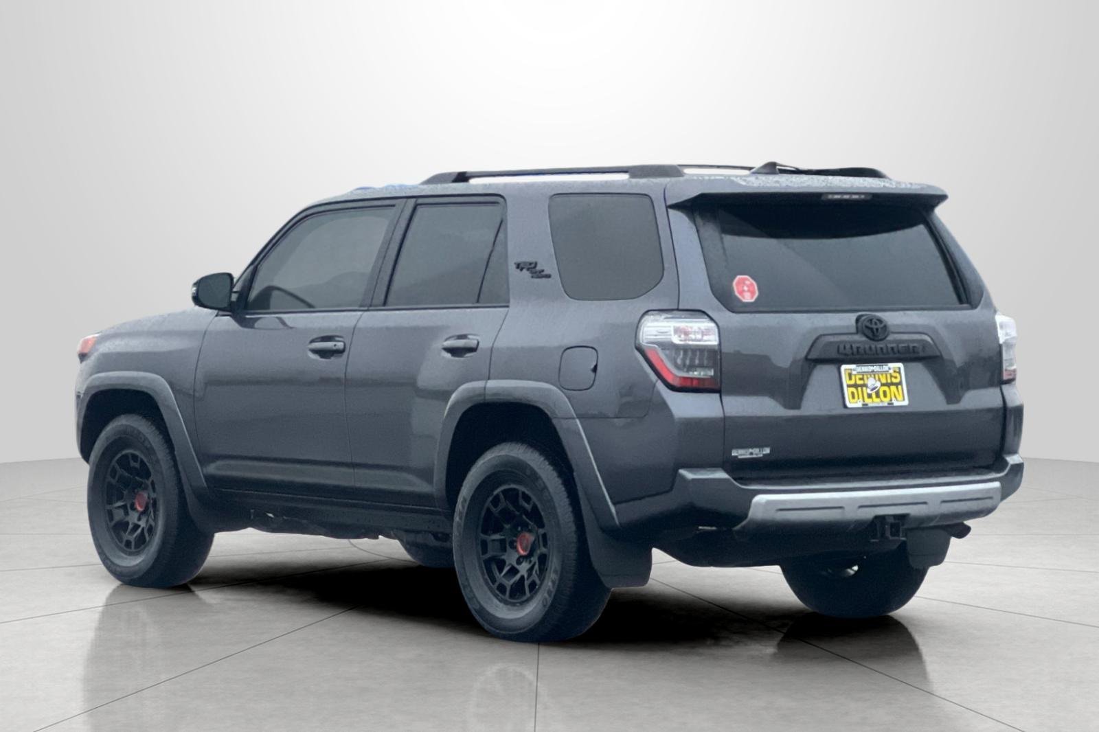 Used 2022 Toyota 4Runner TRD Off-Road Premium image 6