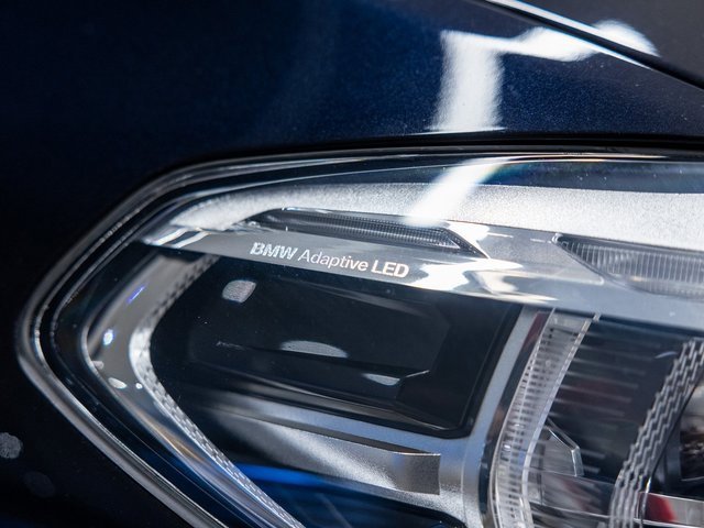 Used 2021 BMW X3 M40i image 8