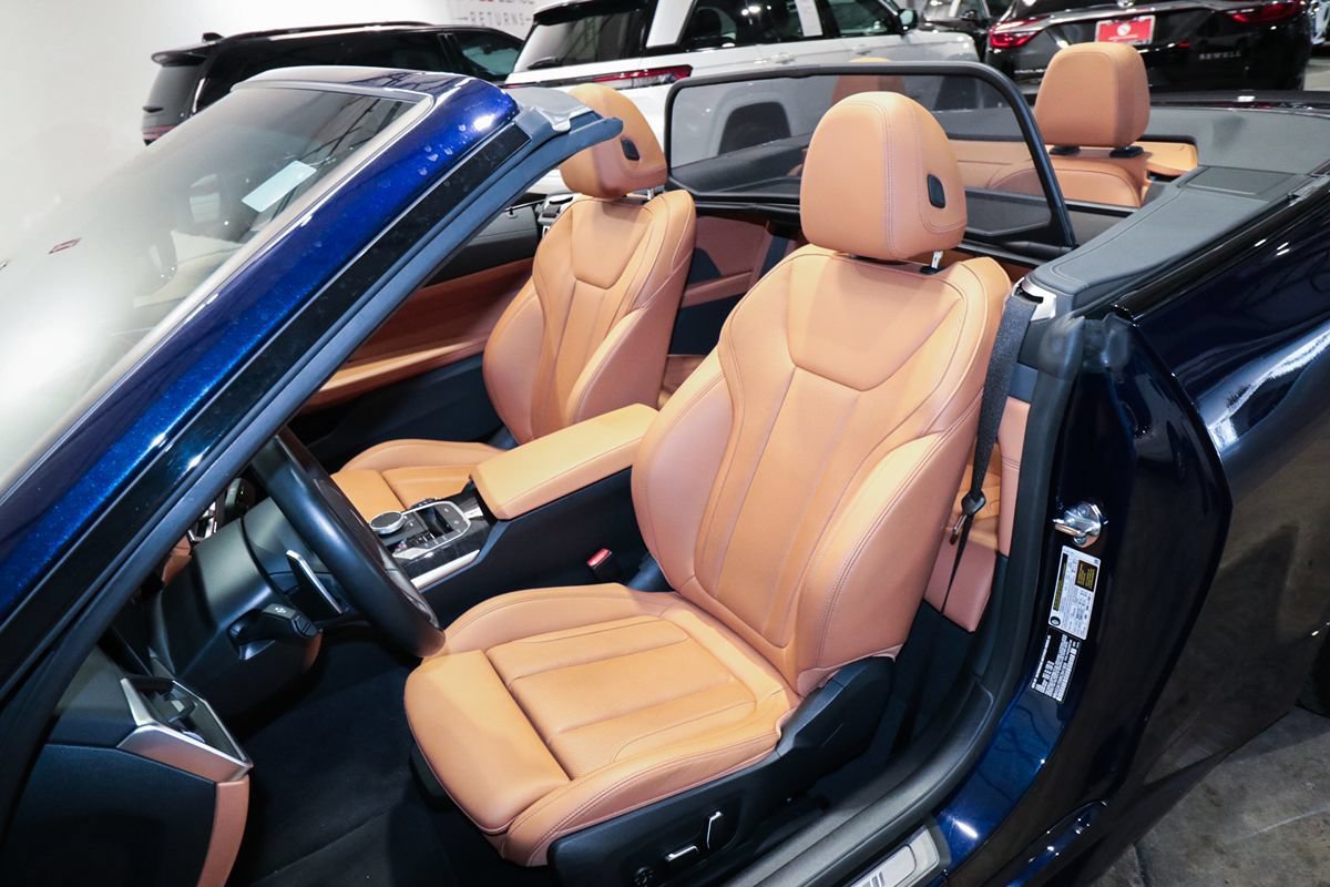 Used 2024 BMW M440i Convertible RWD image 18