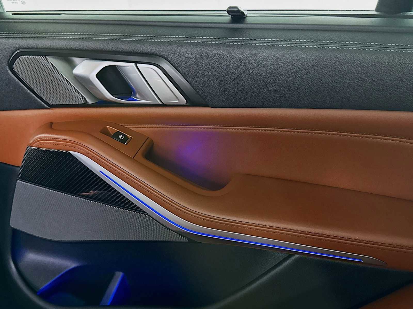 Used 2023 BMW X5 M50i w/ Executive Package image 26