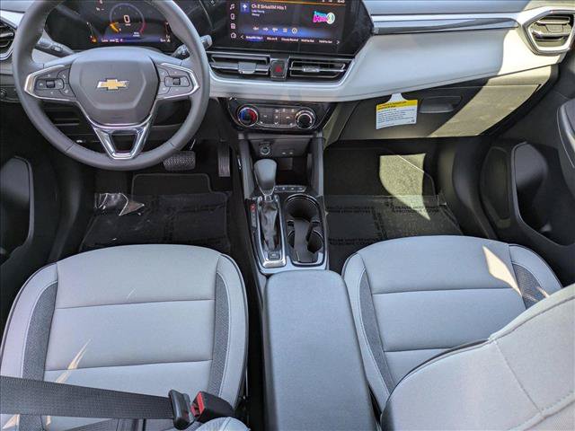 New 2025 Chevrolet TrailBlazer LT w/ LT Cold Weather Package AWD/4WD image 13