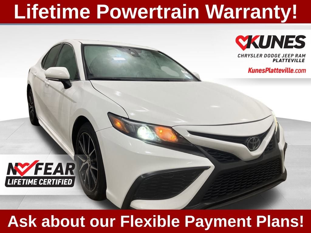 Used 2024 Toyota Camry SE