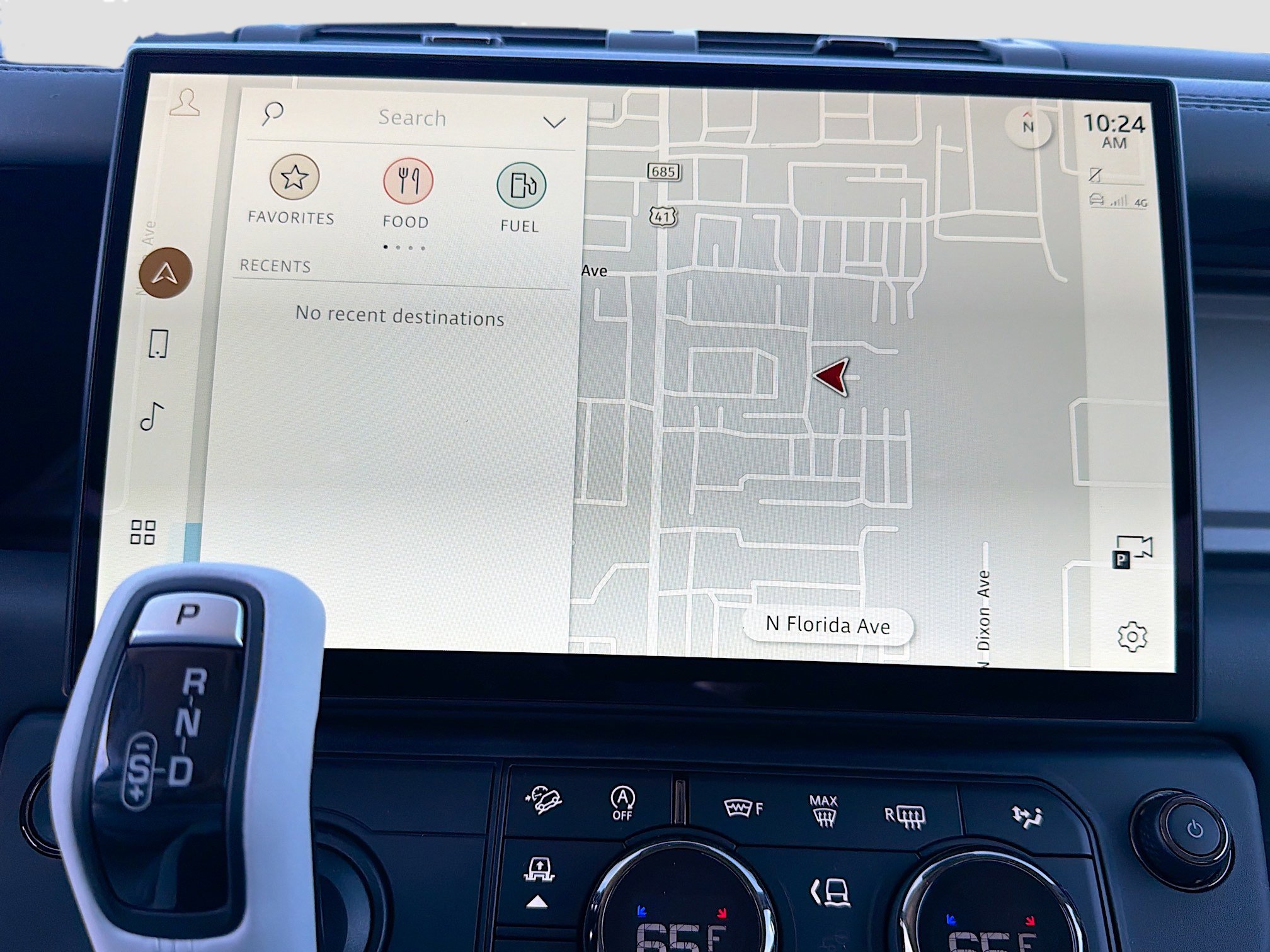 New 2026 Land Rover Defender 110 OCTA image 31