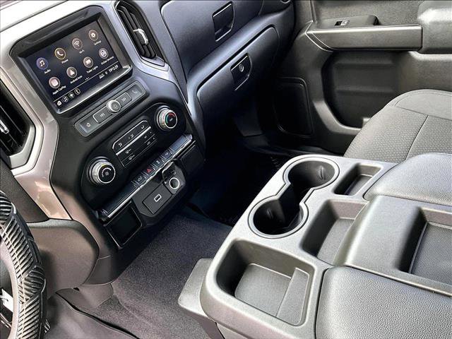 Used 2020 Chevrolet Silverado 1500 Custom w/ Custom Value Package image 15