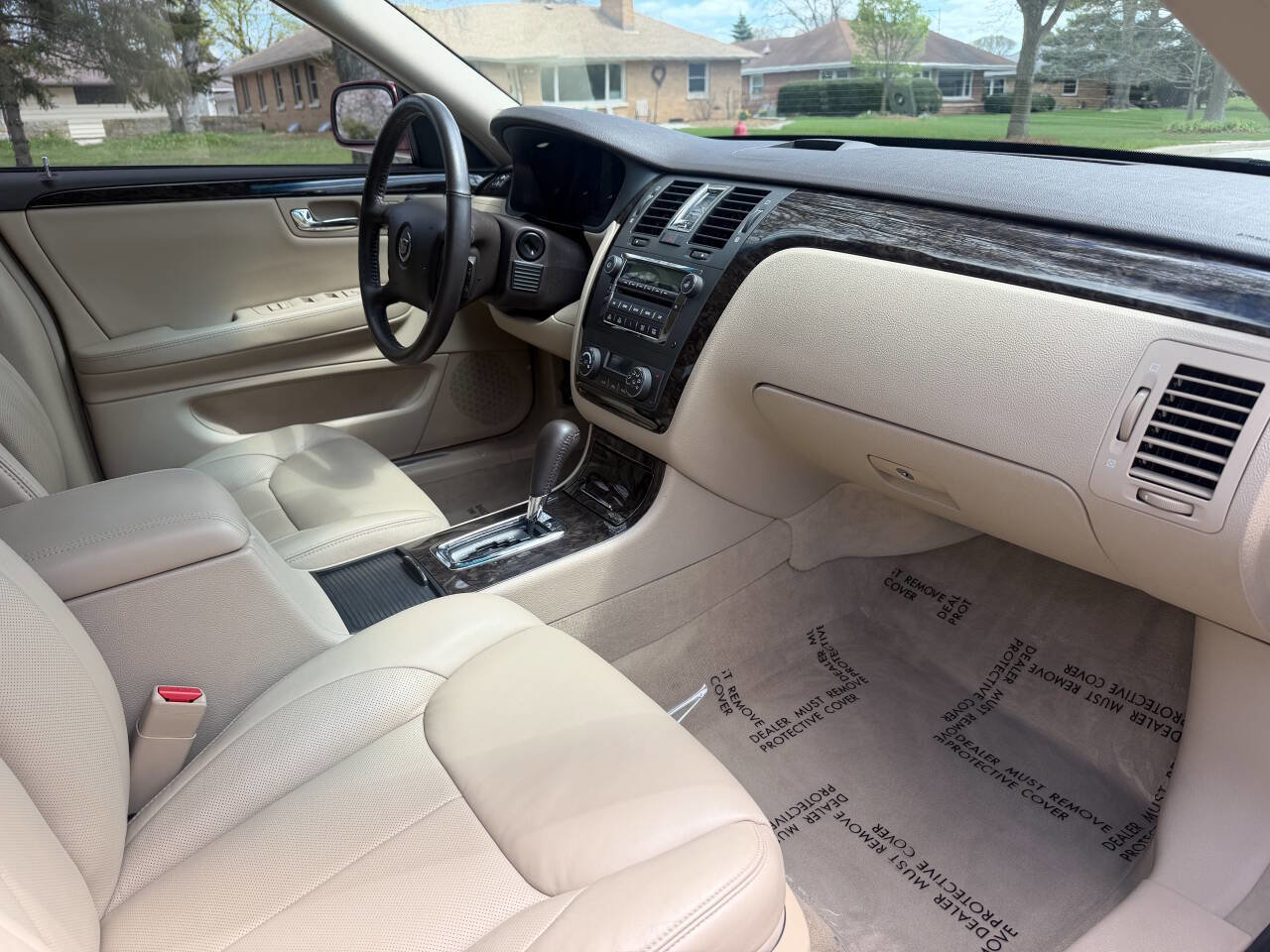 Used 2008 Cadillac DTS Luxury II image 14