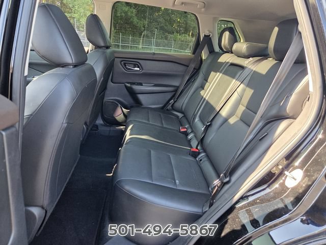 Used 2023 Nissan Rogue SV w/ SV Premium B Package FWD image 10
