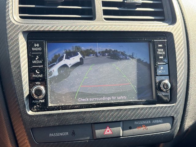 Used 2025 Mitsubishi Outlander Sport AWD image 31