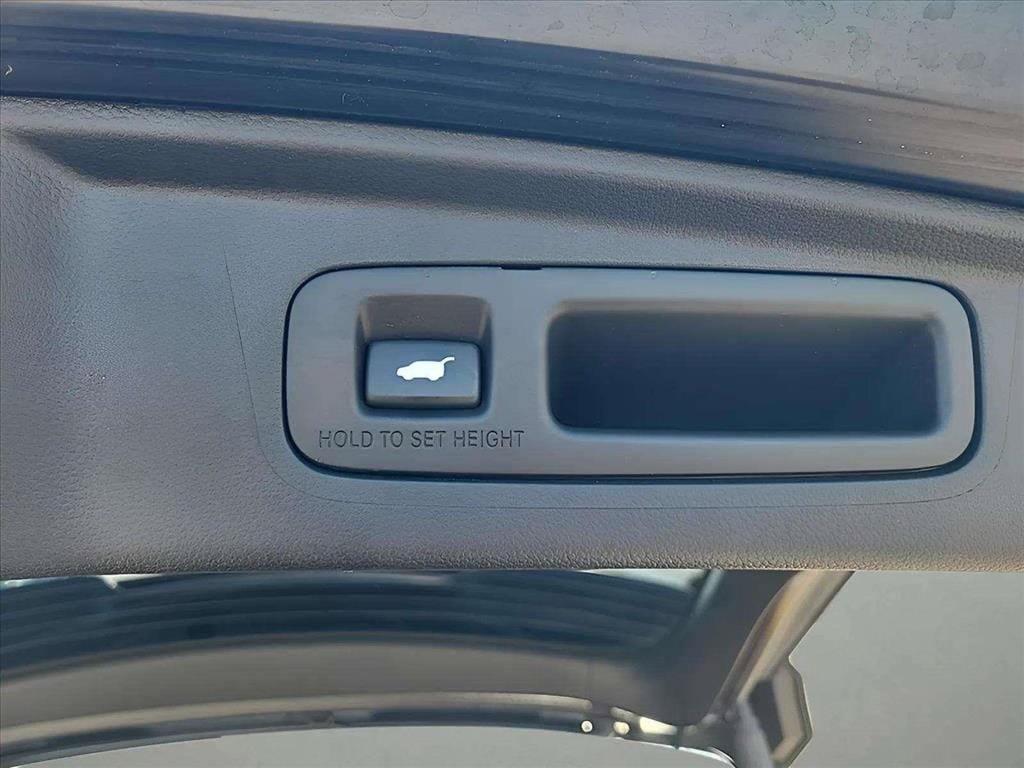 Used 2024 Honda CR-V EX-L image 24