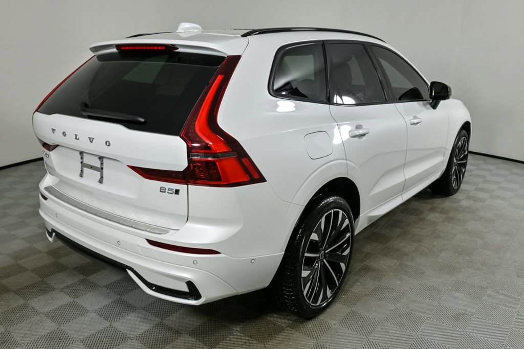 New 2026 Volvo XC60 B5 Ultra w/ Protection Package Premier image 28