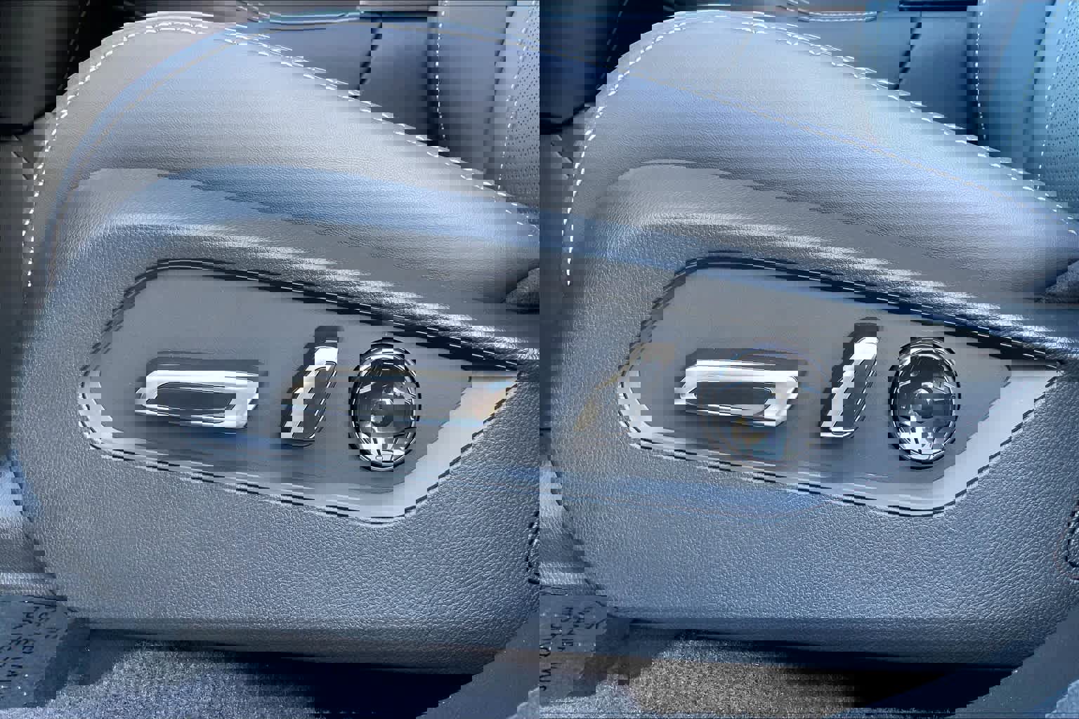 Used 2023 Acura RDX FWD w/ Technology Package image 36