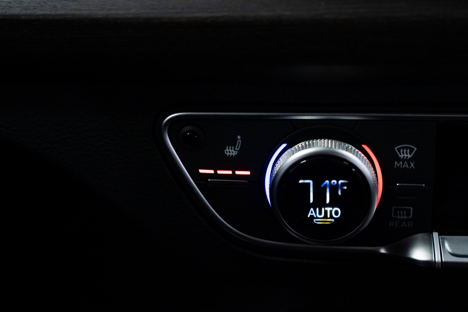 Used 2025 Audi Q5 e Premium Plus image 14