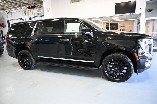 New 2026 GMC Yukon XL Elevation w/ Elevation Premium Package image 4