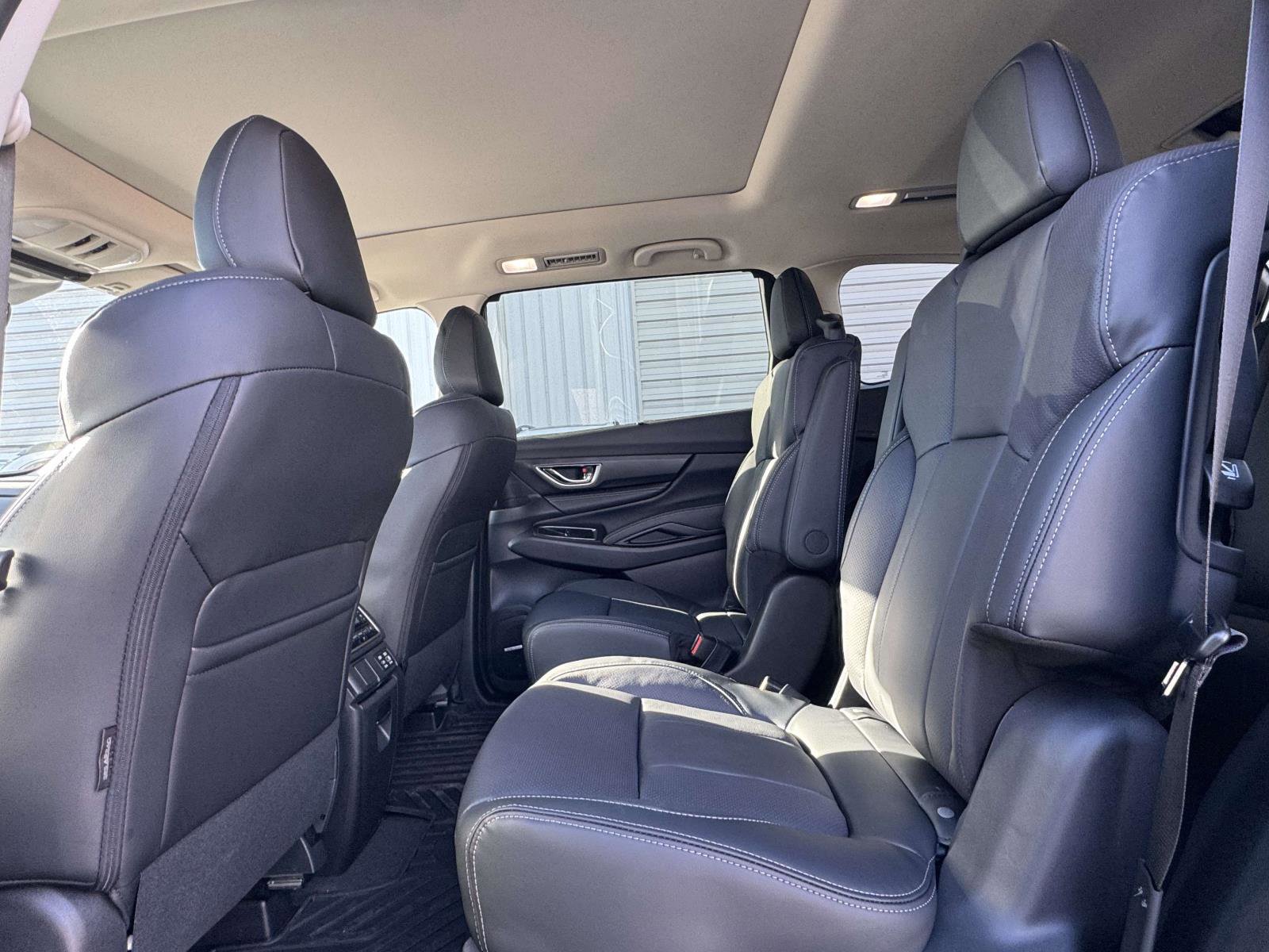 New 2026 Subaru Ascent Limited image 9