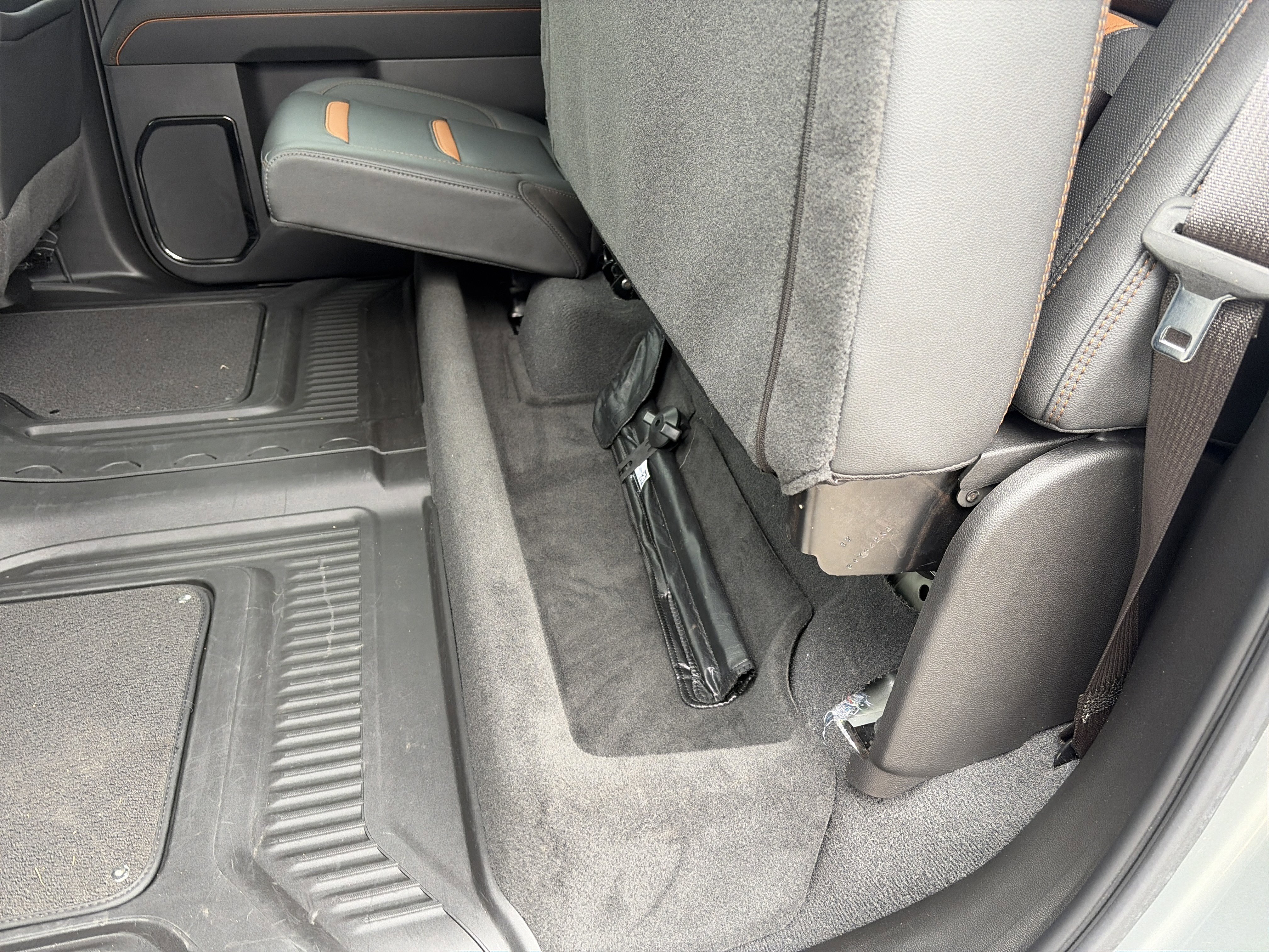 Used 2024 GMC Sierra 2500 AT4 w/ AT4 Premium Plus Package image 33