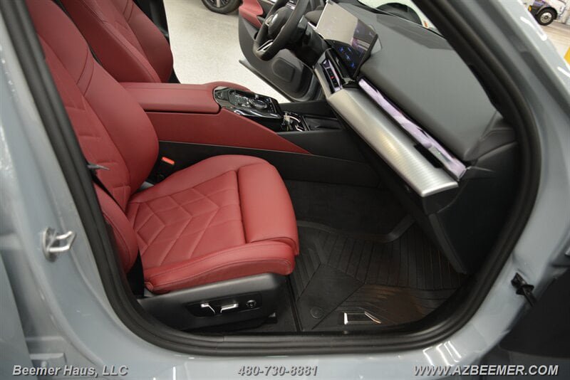 Used 2026 BMW i5 eDrive40 RWD image 17