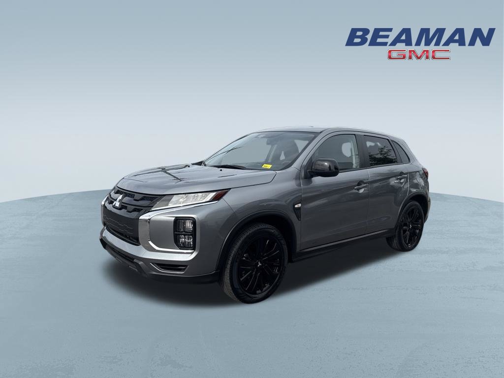 Used 2025 Mitsubishi Outlander Sport AWD image 3