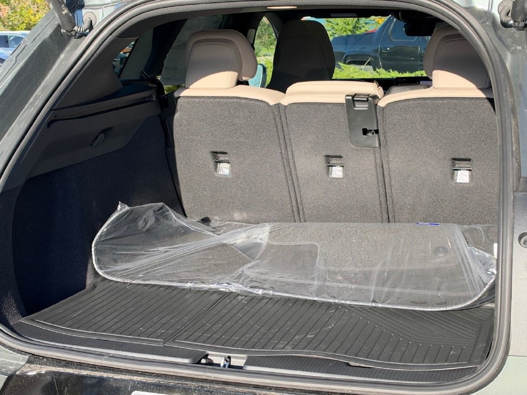 New 2027 Volvo EX60 Ultra AWD/4WD image 5