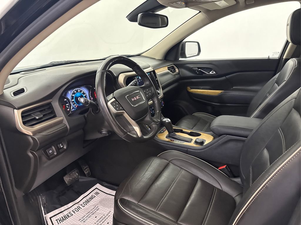 Used 2018 GMC Acadia Denali w/ Technology Package FWD image 24