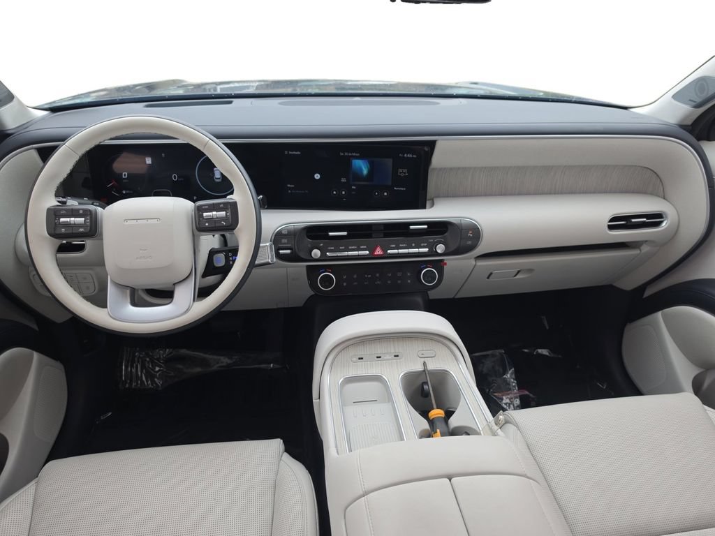 Certified 2026 Hyundai Palisade Calligraphy FWD image 12